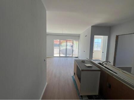 Apartment 2+1+2 for sale in Fresk
