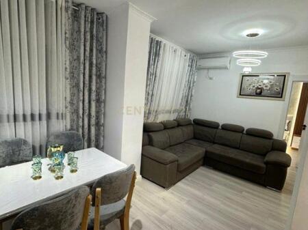 WE SELL APARTMENT 1+1, MISTO MAME!