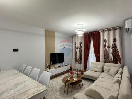 APARTMENT 2+1+2+PARKING SPACE FOR SALE, ASTIR