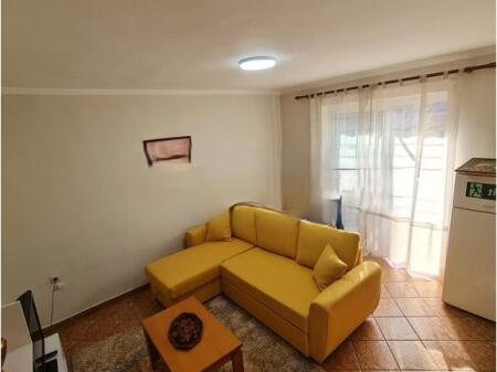 Affittasi appartamento 2+1 vicino al Liceo Artistico. 570 € /Mese