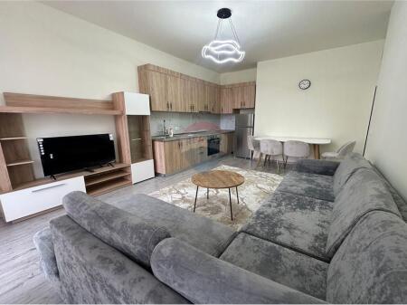 Apartament 1+1 + Post Parkimi per Shitje Riza Cerova