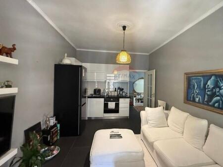 1+1 con balcone in affitto a Garda