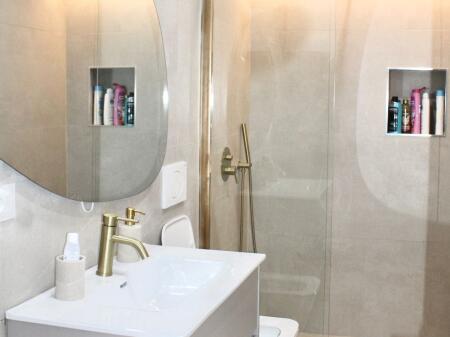 APARTMENT 2+1 for SALE IN BLOCK OF CAFE ROMA  Agimi buildings