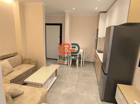 Vicino a Villa Gold, Appartamento 2+1+Posto Auto in Affitto !!!