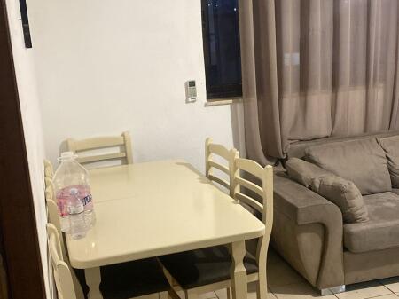 Shkolla bashkuar, apartament 1+1  Kat i 5 pallat ekzistues pa ashensore