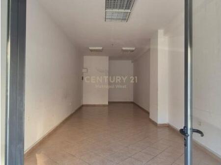 Locale Commerciale in Affitto vicino all'ex Mercato Elettrico!

