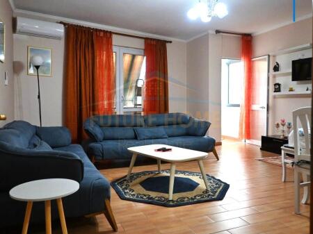 Appartamento 2+1 in affitto in Rruga e Dibrës, Tirana