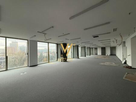 JEPET AMBIENT BIZNESI 1.570 M2 ME QIRA TE DOWNTOWN 39.300 EURO