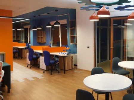 UFFICIO IN AFFITTO A BLLOK 526M2 "VIA BRIGATA VIII" 5.000 EURO