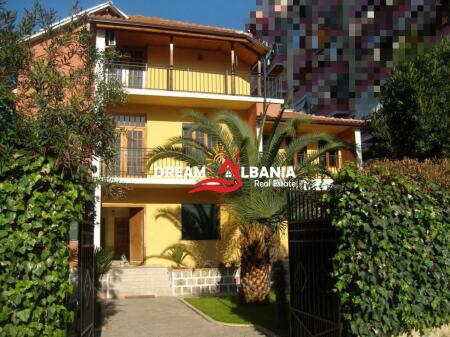 Villa privata in vendita nella zona di Don Bosco vicino al complesso Vizion Plus (ID 4151040).