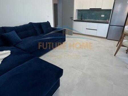 Affitto, Appartamento 2+1, Viale Giovanna d'Arco, Tirana.