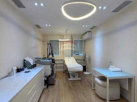 Super apartament, 4 ambjente pune
