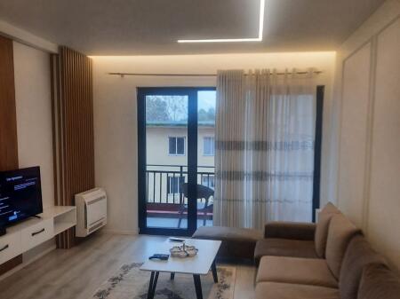 APARTAMENT ME QERA 2+1+2 FARMACIA 10 750 EURO