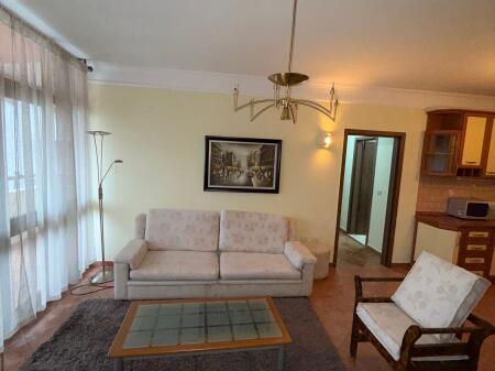 Apartament 2+1 Qera Kullat Binjake, Blloku