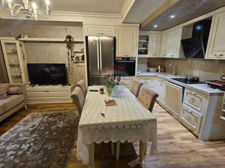 Apartament - Për Shitje - 9 Katëshet, Tiranë ID: 530571009-44