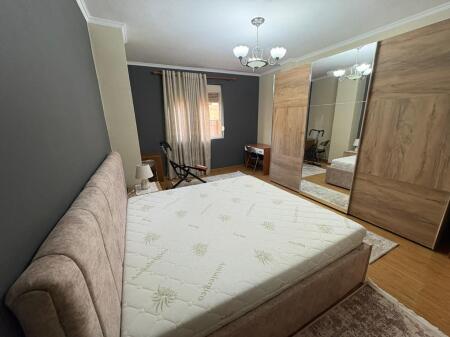 Apartament 2+1+2 për Qira – pranë Gjykatës, Durrës