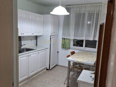 Apartament per qira tek 21 Dhjetori