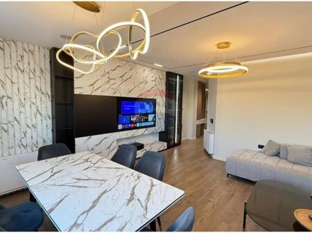 Apartament Luksoz me Qira – Liqeni i Tiranës