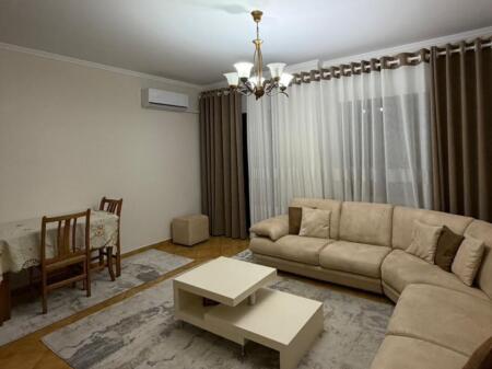  Apartament 2+1 me Qira – Komuna e Parisit