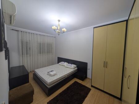 Apartament 2+1 per qira te Myslym Shyri