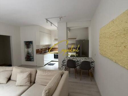 APARTAMENT ME QIRA 2+1 KODRA E DIELLIT 600 EURO