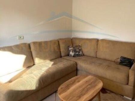 Apartament 2+1 me qera ne Kombinat.