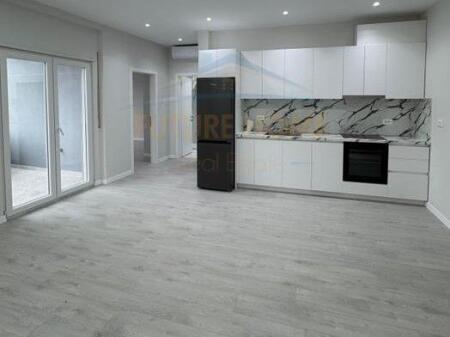 Apartament me qera 2+1 tek Kodra e Priftit.