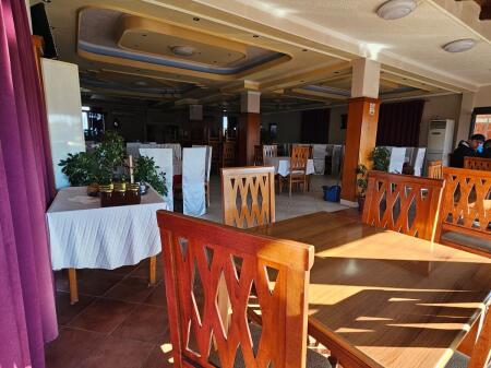 LOCALE COMMERCIALE IN AFFITTO 180m²