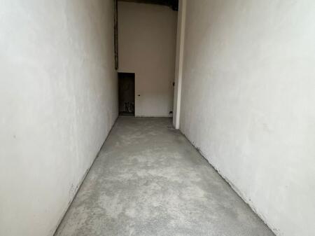 SHITET DYQAN 27 M2 RRUGA E DIBRES 280.000 EURO
