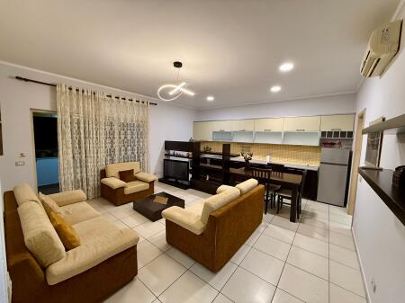  QERA Apartament 2+1 Me 2 Tualete  Myslym Shyri  55.000 Leke/Muaj   