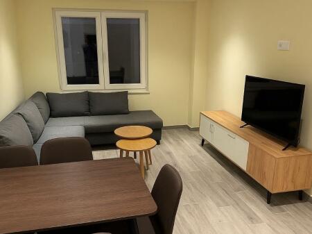 Jepen  me qira 3  apartament 1+1 – Ish Fusha Aviacionit  