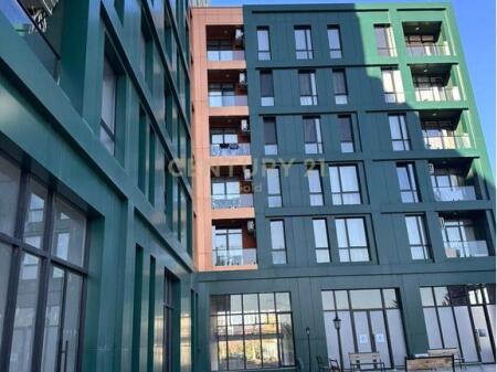 Apartament 3+1+2+Post Parkimi per shitje tek Bulevardi i Ri
