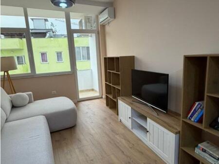 Apartment 2+1 PER QIRA TEK BULEVARDI I RI