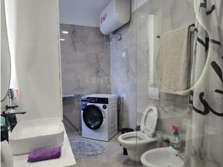 APARTAMENT TEK SHKEMBI KAVAJES 1+1 NE SHITJE