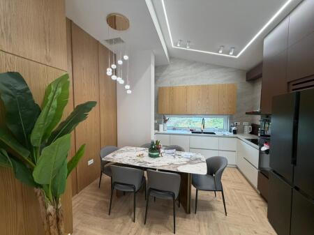 Apartament2+1/ kati i nje vile per qira