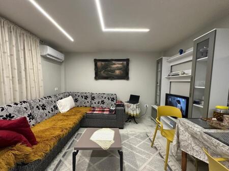 Private house 1+1 for rent at Shkolla e Kuqe
