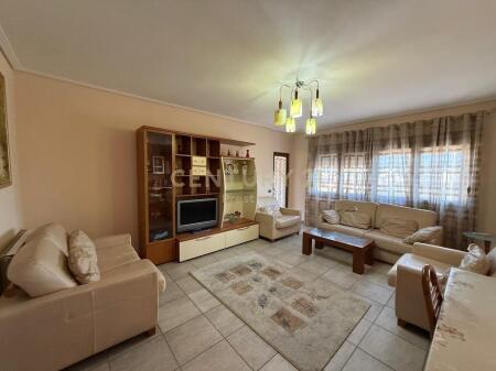 Apartament 2+1+2 ME QIRA TEK AMBASADA AMERIKANE