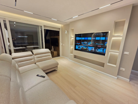  Appartamento Moderno 2+1 con Veranda – Ex Esposizione  