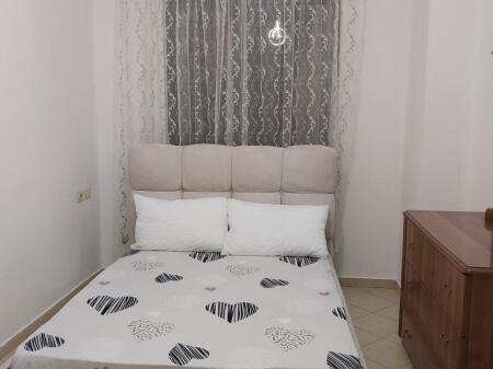 Apartament 1+1 ME QIRA ASTIR