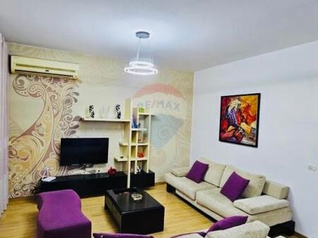 Apartament 2+1 Pazari I Ri
