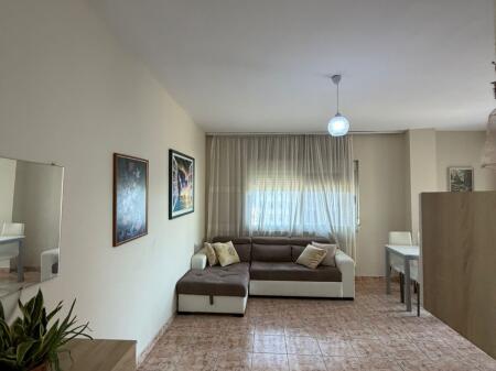 Apartament ne shitje