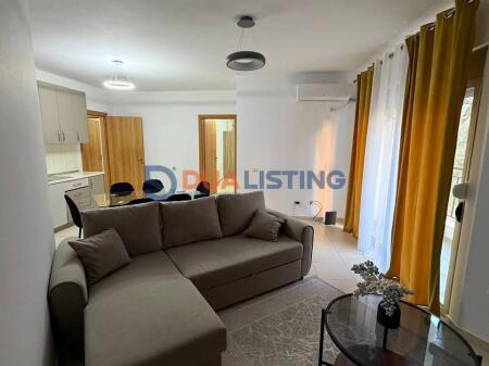 QIRA , APARTAMENT 3+1+2 LIQENI I THATE