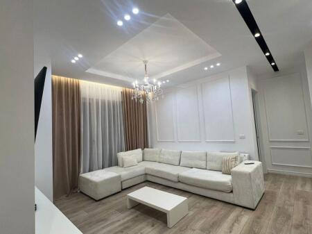 Apartament 2+1 per qira me post parkimi , Stadiumi Air Albania