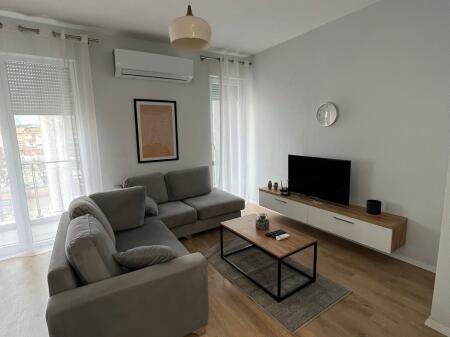  Jepet me Qira Apartament 2+1+2 – Rruga Dritan Hoxha (Aura) 