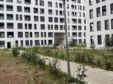 !!!!APARTAMENT  SHITJE TE KOMPLEKSI KONTAKT!!