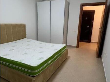 Shitet Apartament 2+1 ne Shkoze 92 m² + Verandë 40 m²!