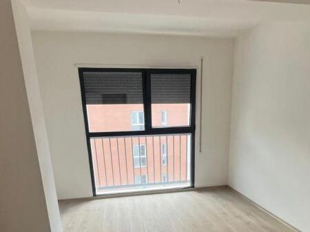 Jepet Ambient Biznesi me Qira në Bulevardin e Ri – Rruga Filip Jano.