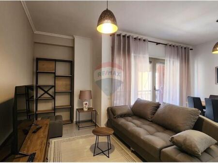 Apartament - Për Qira - Kompleksi Delijorgji, Tiranë