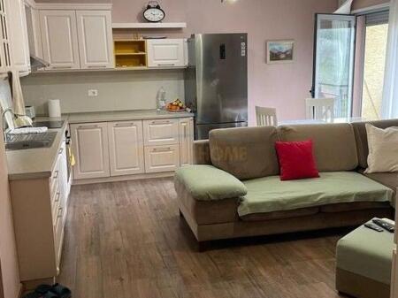 Qera, Apartament 1+1, Liqeni i Thate, Tirane.