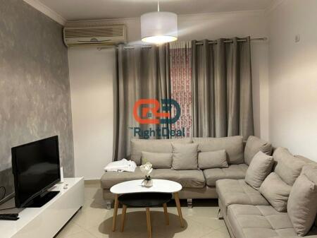 Ne Astir, Jepet Me Qira Apartament 1+1 I Mobiluar!!!